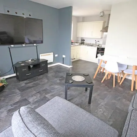 Chapman Spacious 2 Bedroom Apartment